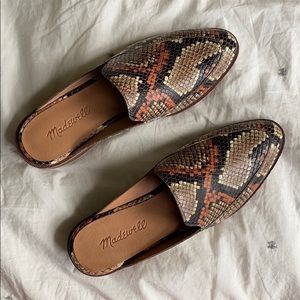 Madewell Leather Mules. Size 6. Brand new